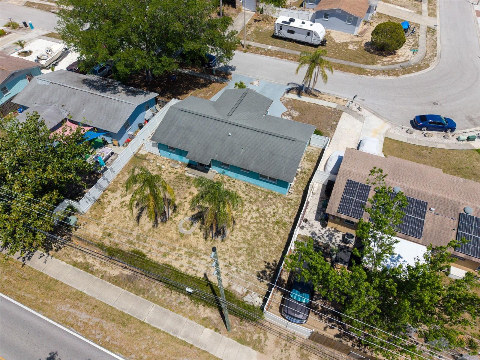 TRENTWOOD MNR - Residential