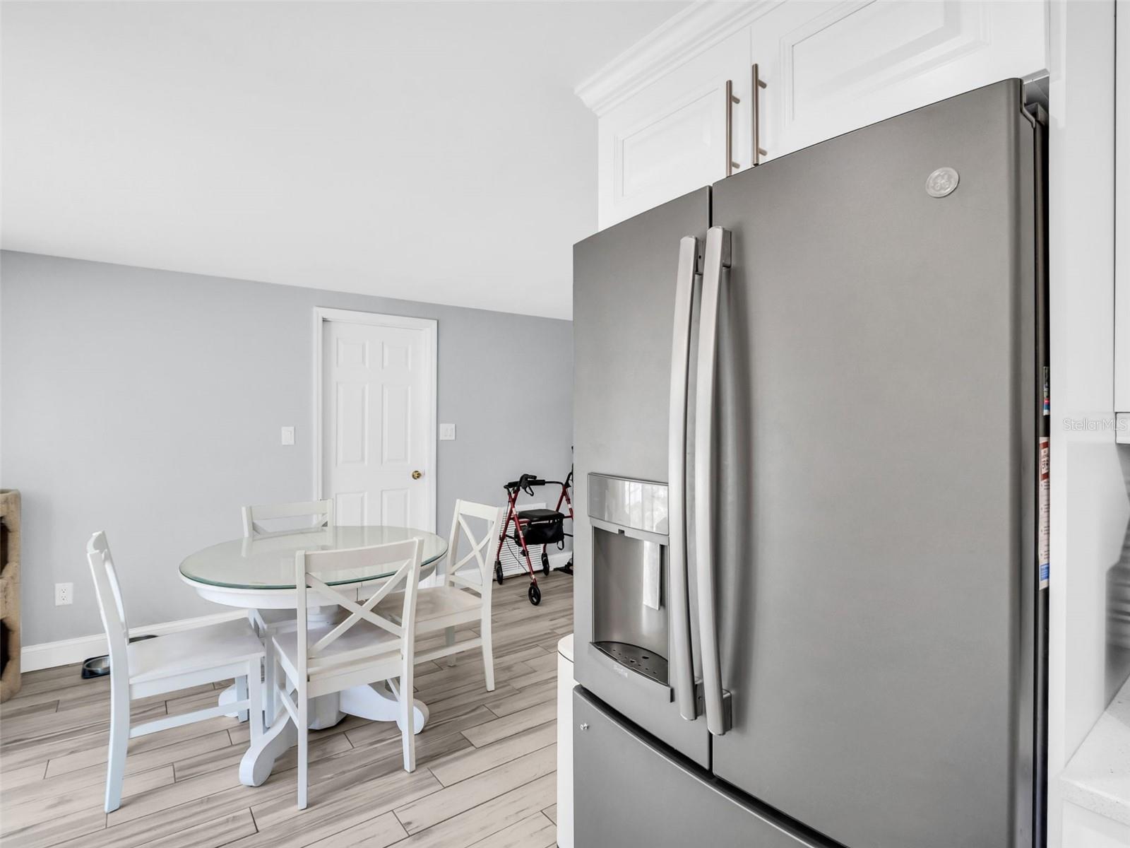 TRENTWOOD MNR - Residential