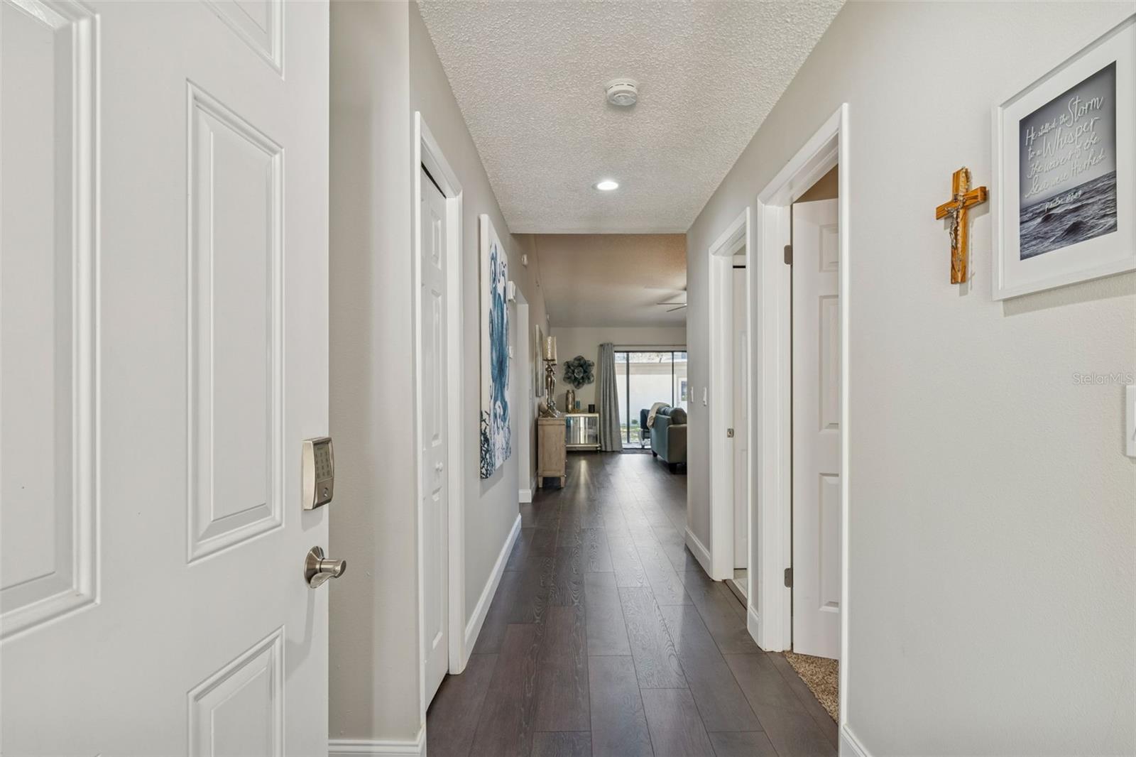 GREEN DOLPHIN PARK VILLAS CONDO - Residential