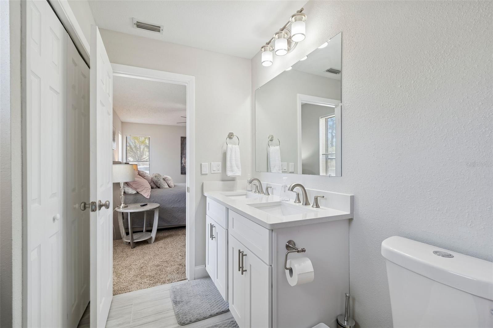 GREEN DOLPHIN PARK VILLAS CONDO - Residential