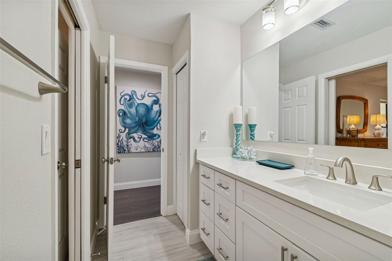 GREEN DOLPHIN PARK VILLAS CONDO - Residential