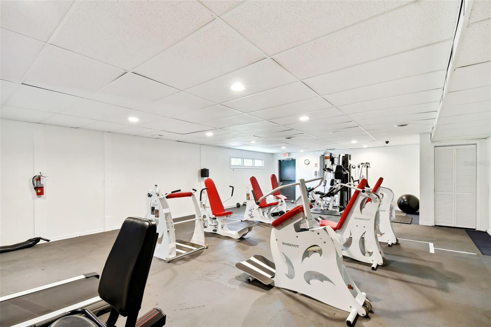 GREEN DOLPHIN PARK VILLAS CONDO - Residential