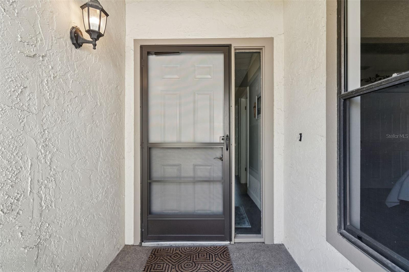 2501 OAK CIRCLE 2501