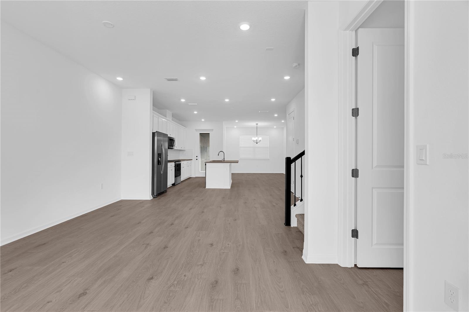 SERENADE AT OVATION - Residential Lease