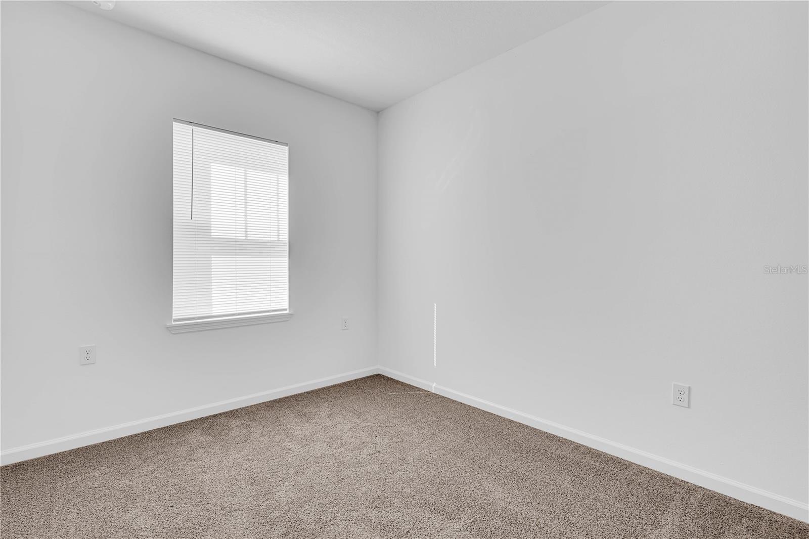 SERENADE AT OVATION - Residential Lease