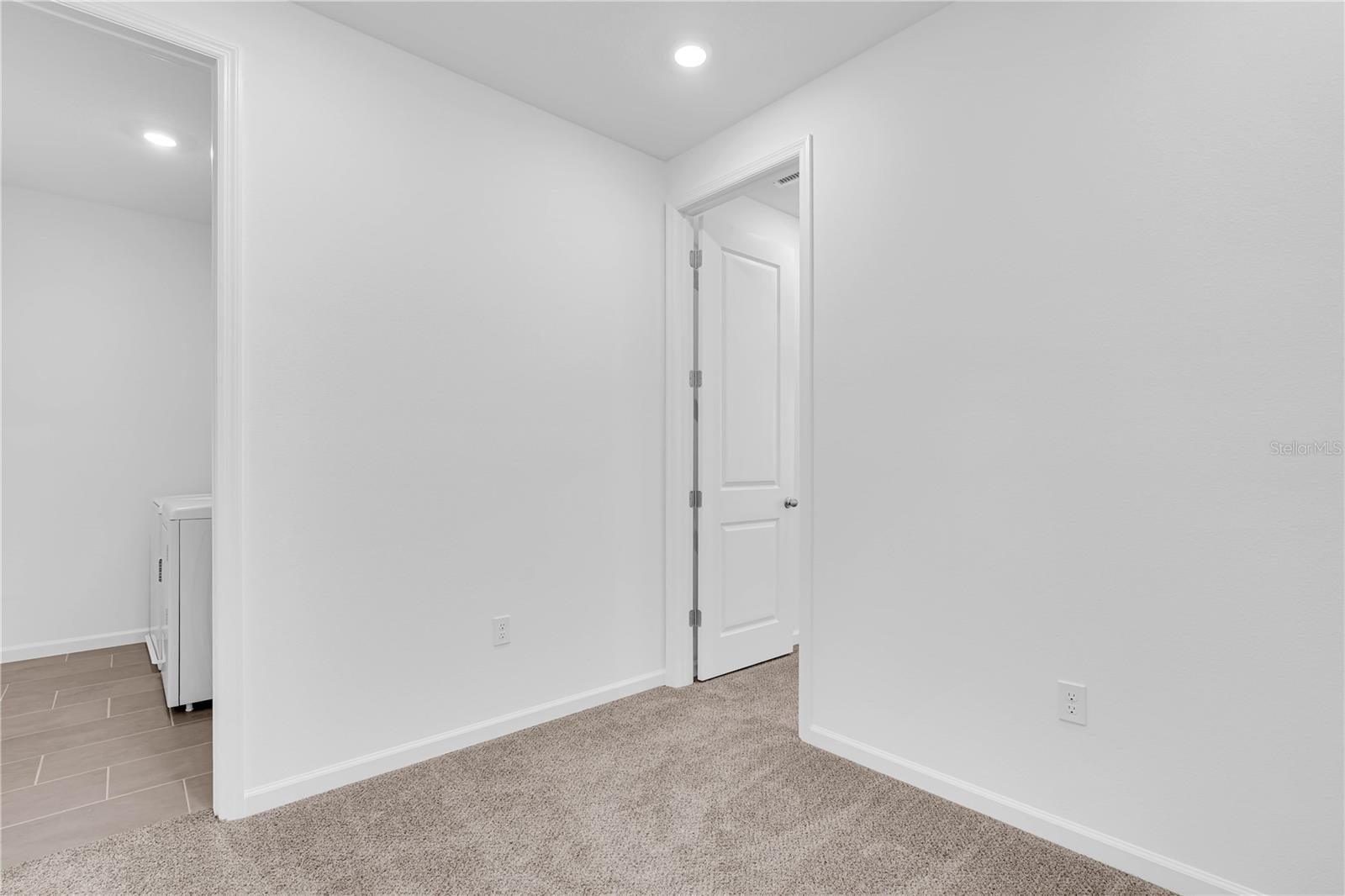 SERENADE AT OVATION - Residential Lease