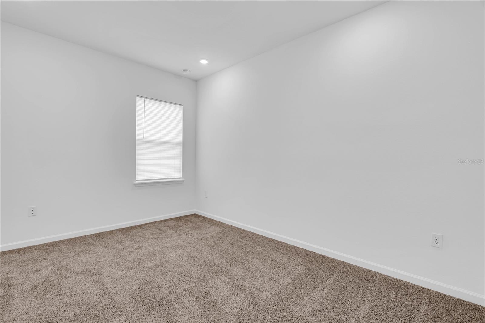 SERENADE AT OVATION - Residential Lease