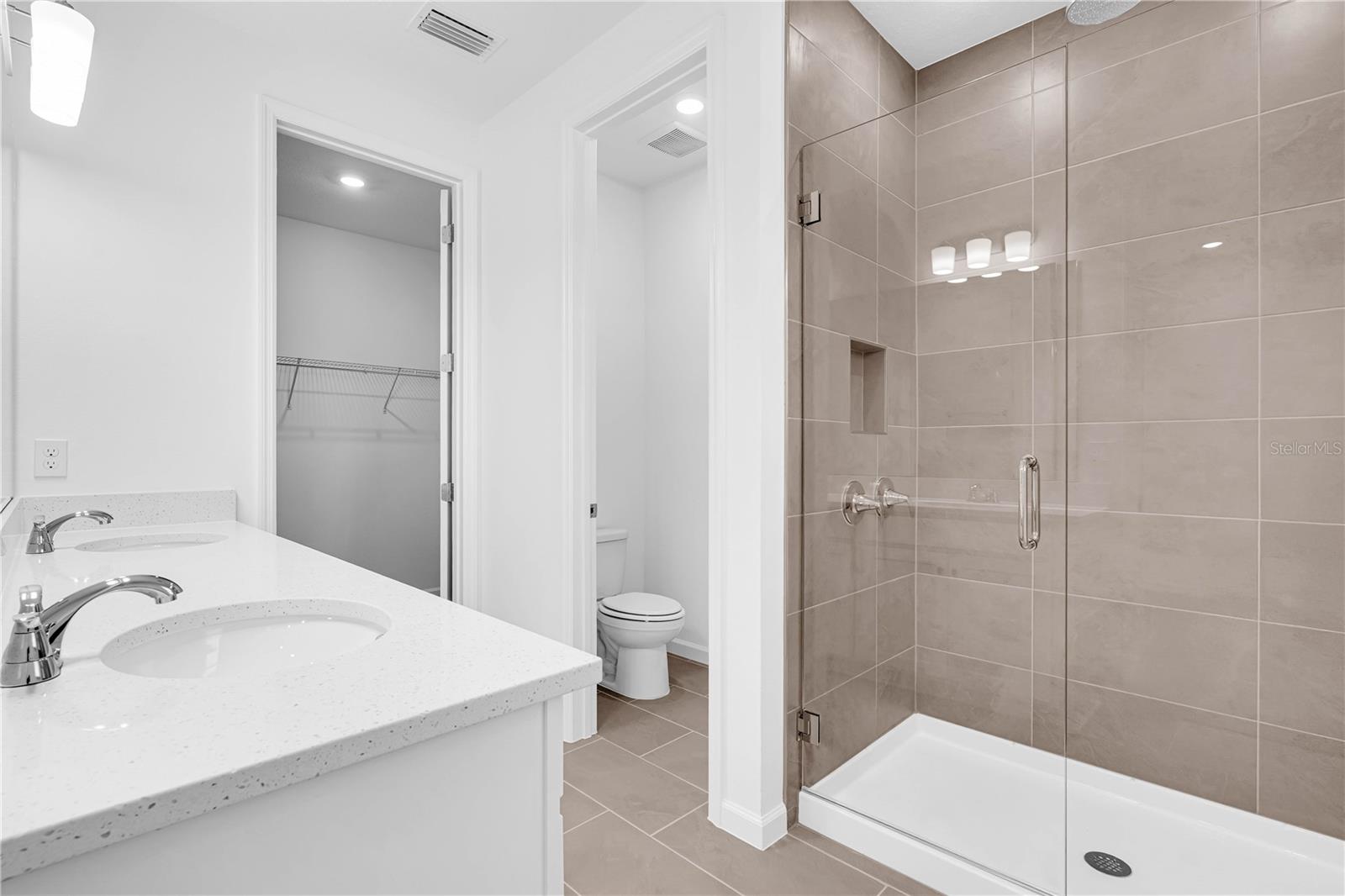 SERENADE AT OVATION - Residential Lease