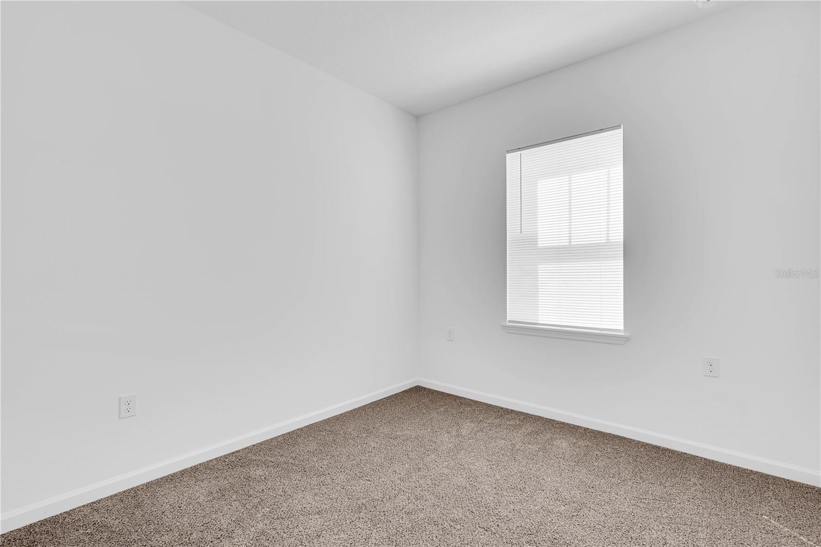 SERENADE AT OVATION - Residential Lease