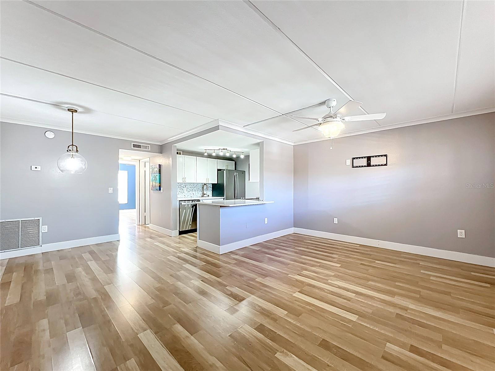 12760 INDIAN ROCKS ROAD 583