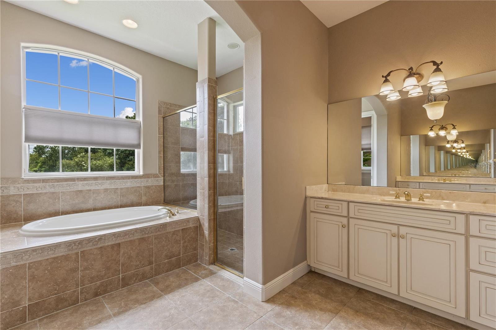 ASHLEY - Residential Lease