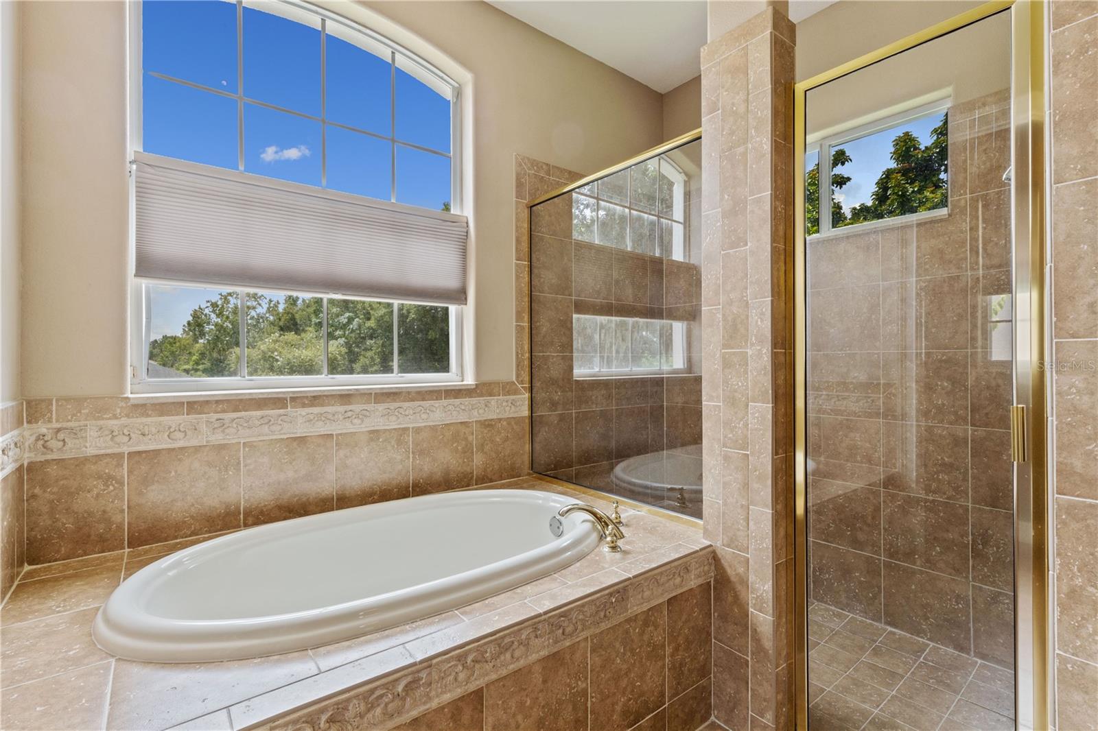 ASHLEY - Residential Lease