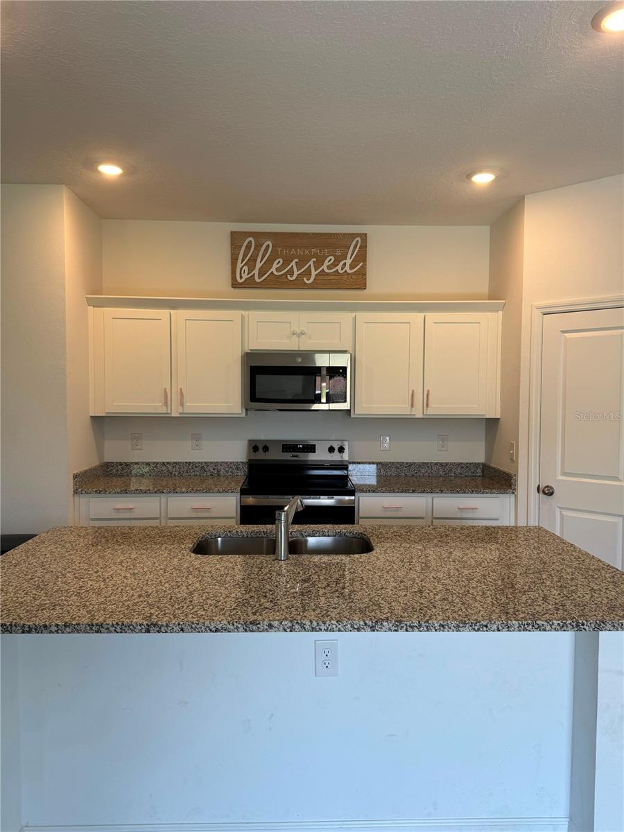 1457 DALKEITH COVE