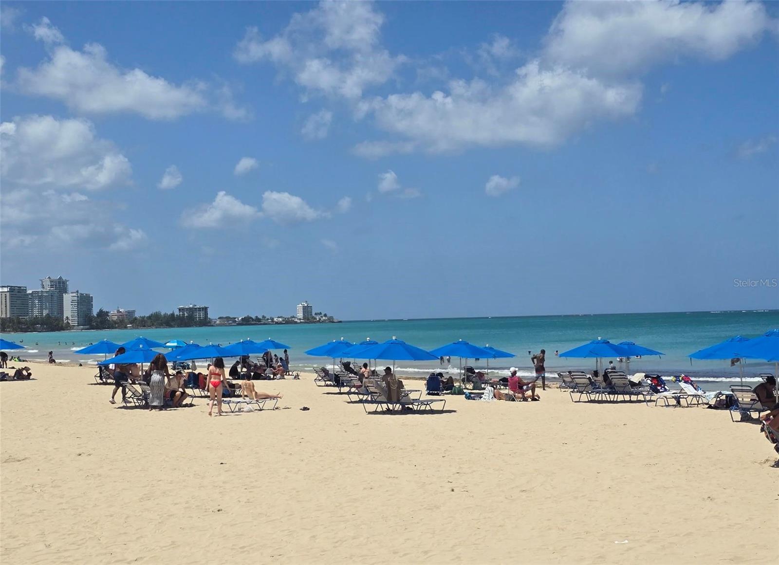 URB. VILLAMAR - Residential