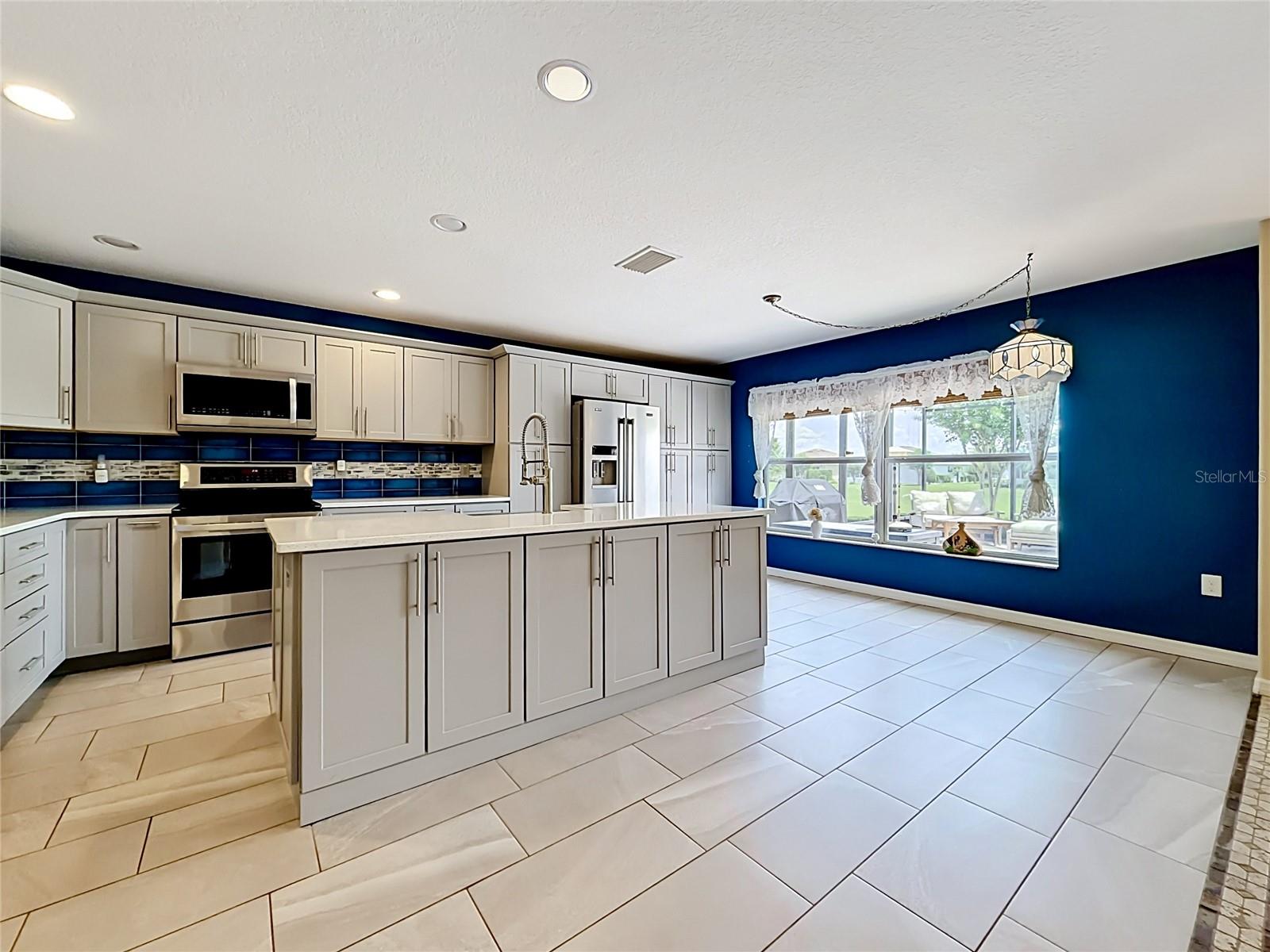 SUMMERGLEN PH 06-B - Residential