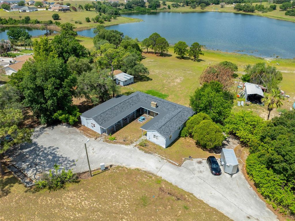 Photo of 1210 State 17 Road S, Dundee, FL 33838 (MLS # TB8514488)
