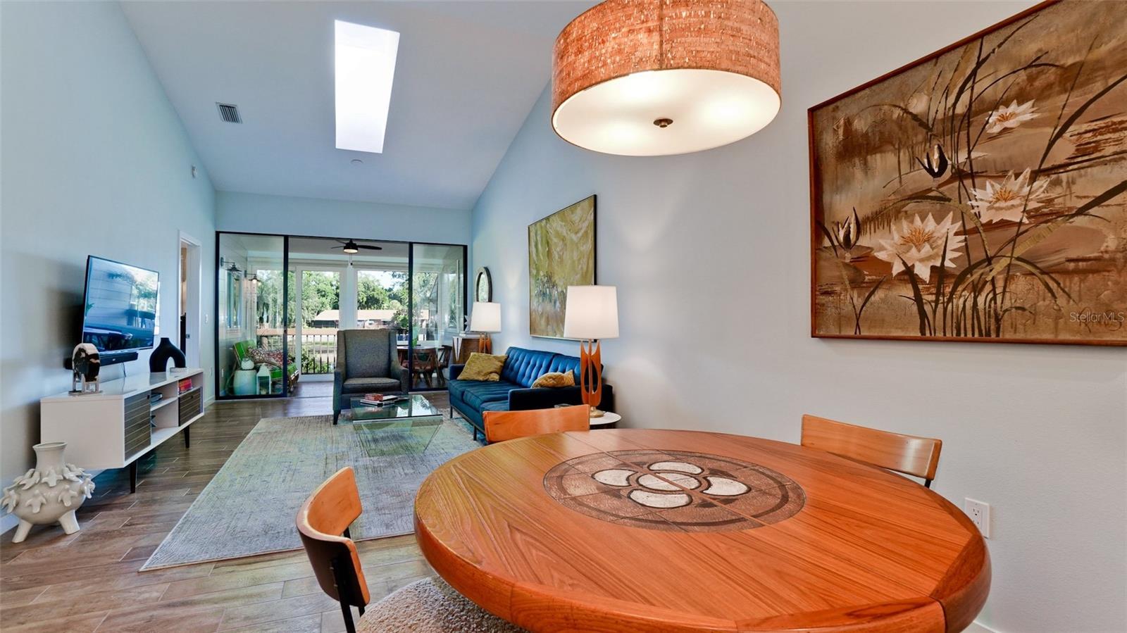 FORTY THREE WEST PALMS - Residential