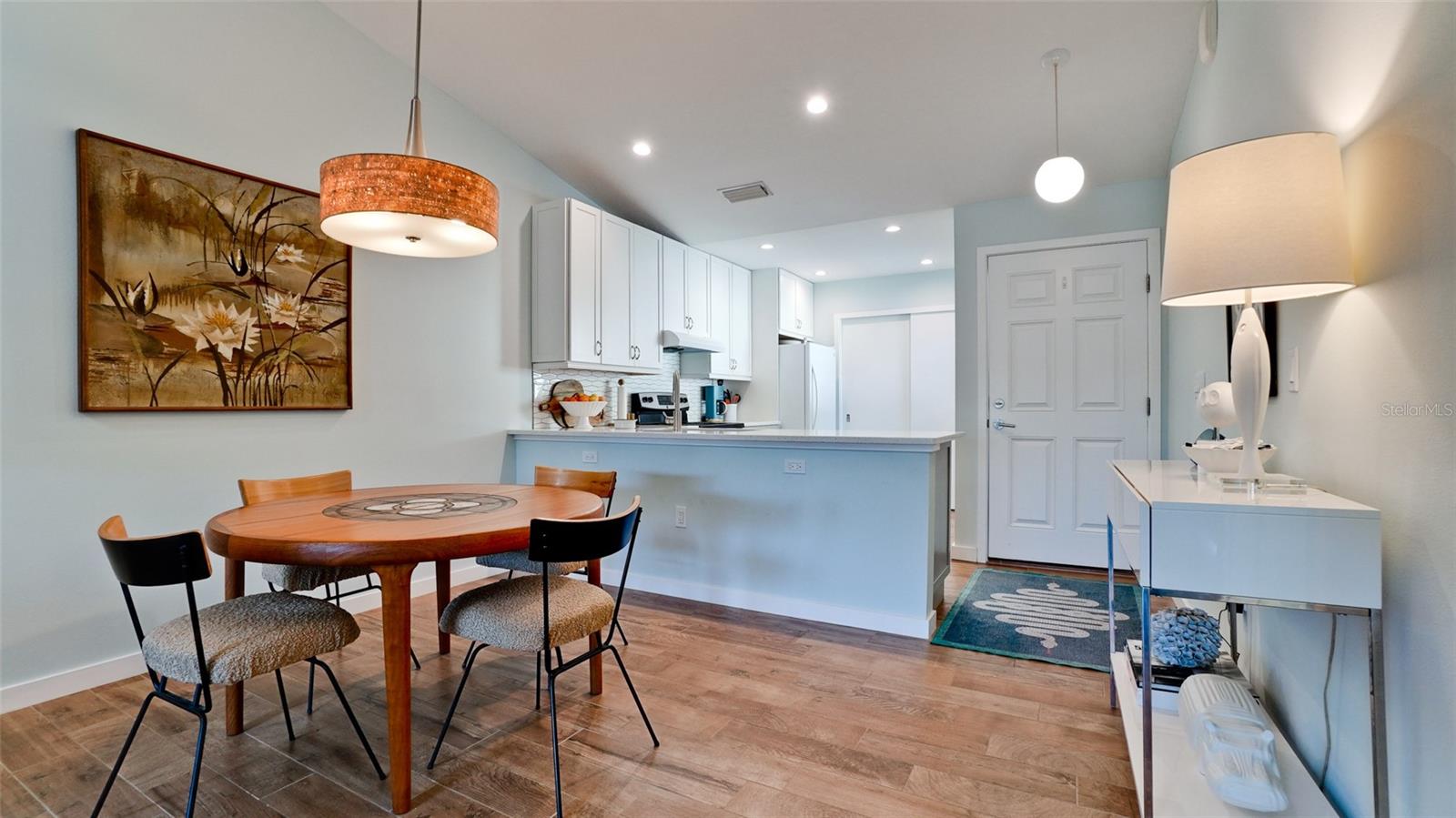 FORTY THREE WEST PALMS - Residential