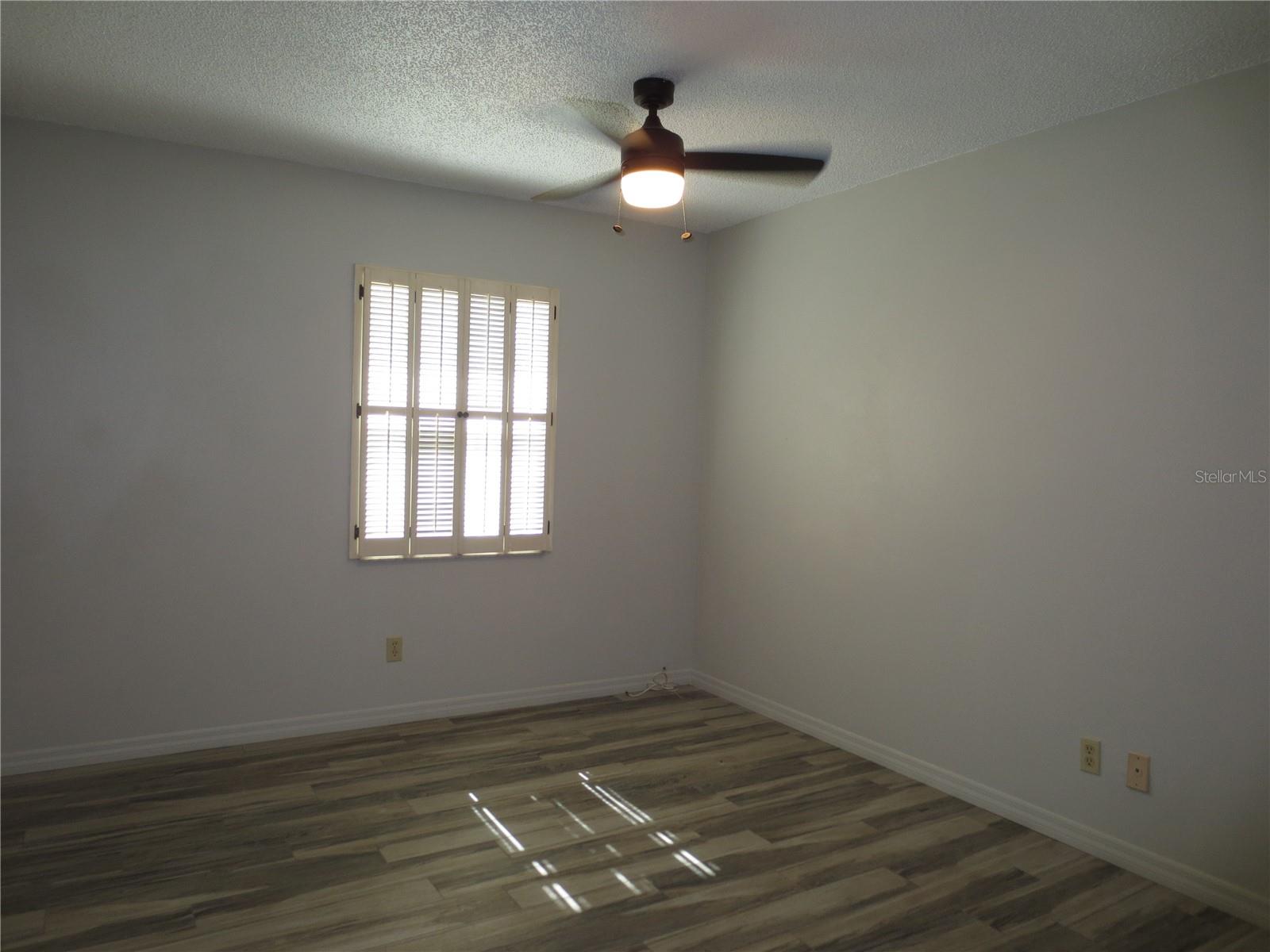 HIGHLAND LAKES - Residential Lease