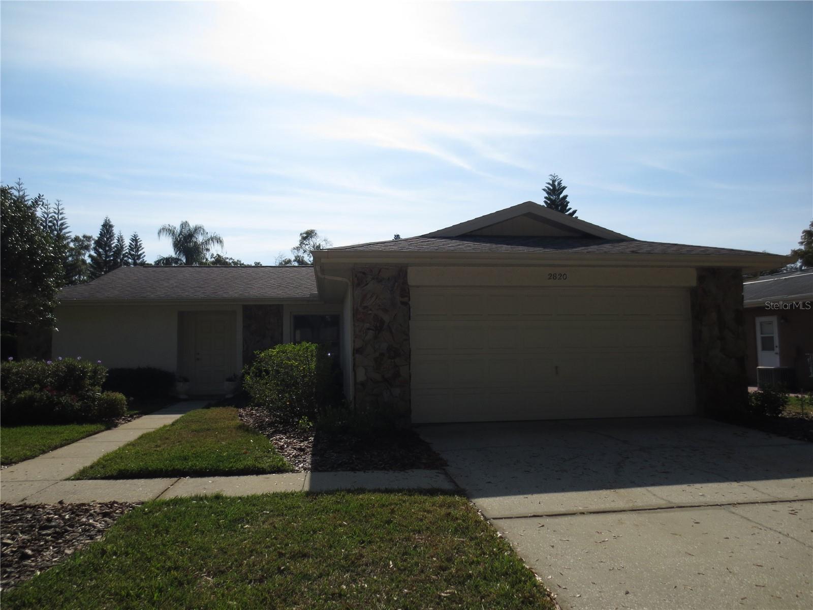 HIGHLAND LAKES - Residential Lease