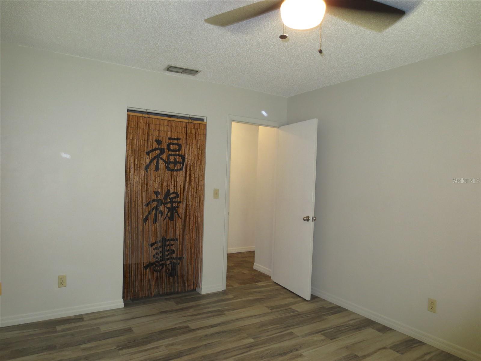 HIGHLAND LAKES - Residential Lease