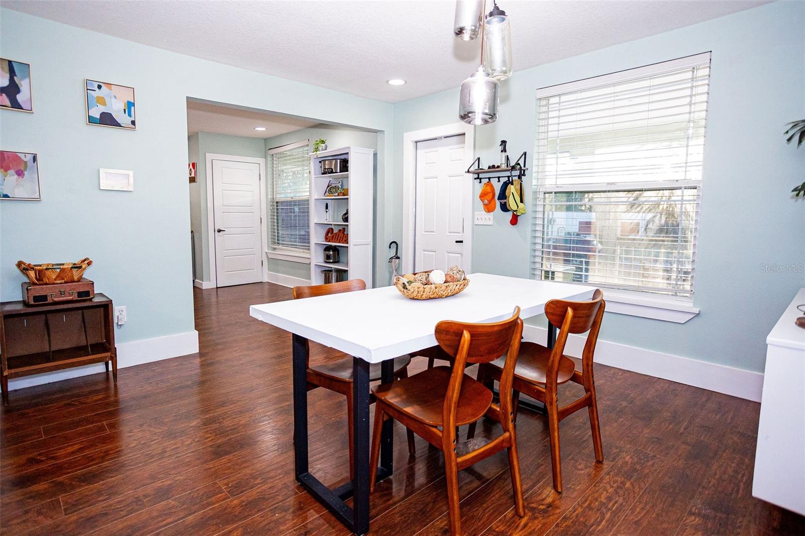 ARLINGTON HEIGHTS - Residential