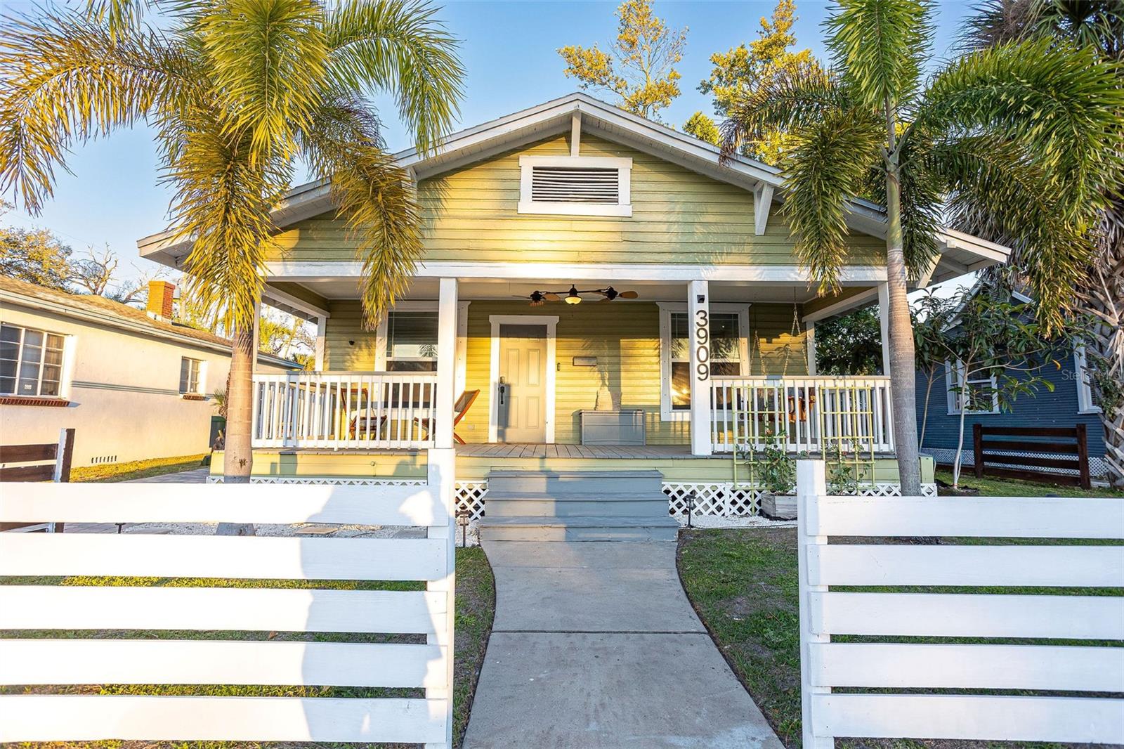 ARLINGTON HEIGHTS - Residential