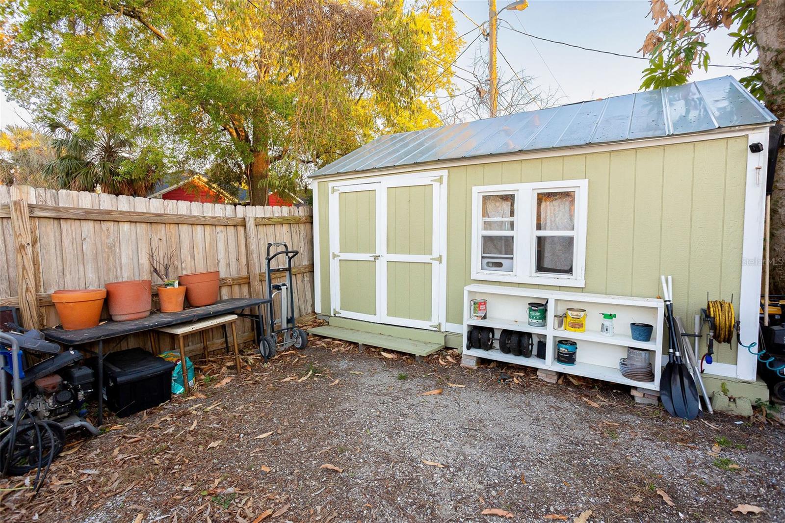 ARLINGTON HEIGHTS - Residential