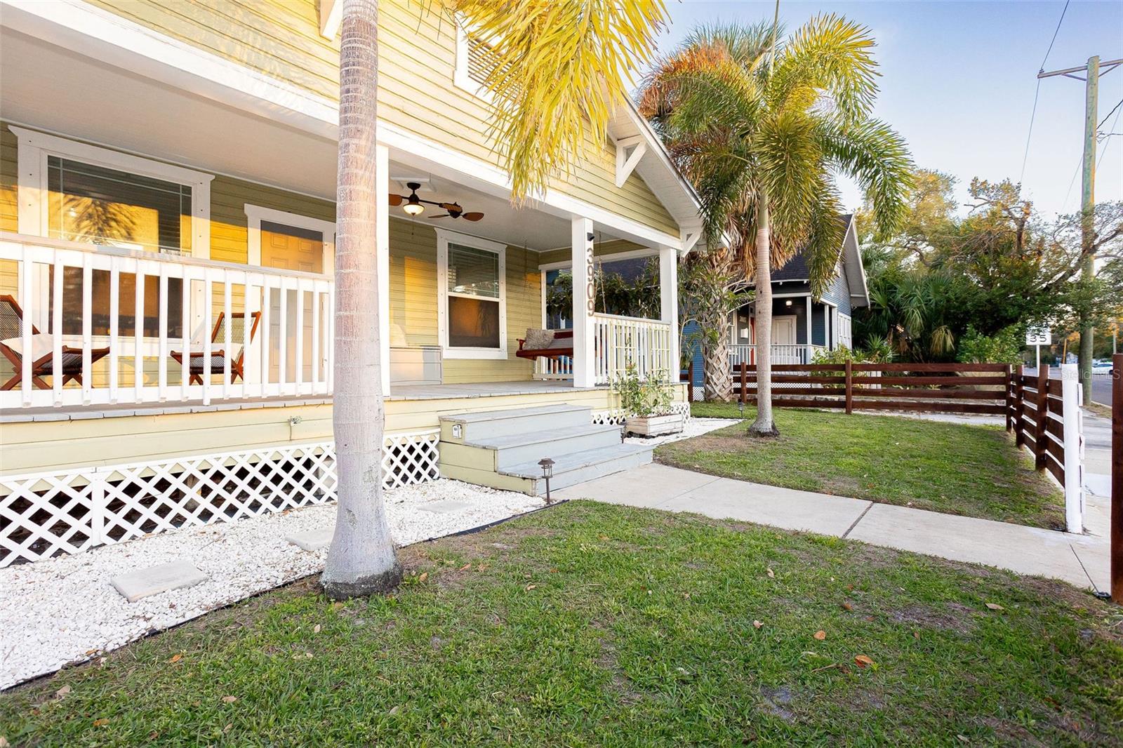 ARLINGTON HEIGHTS - Residential