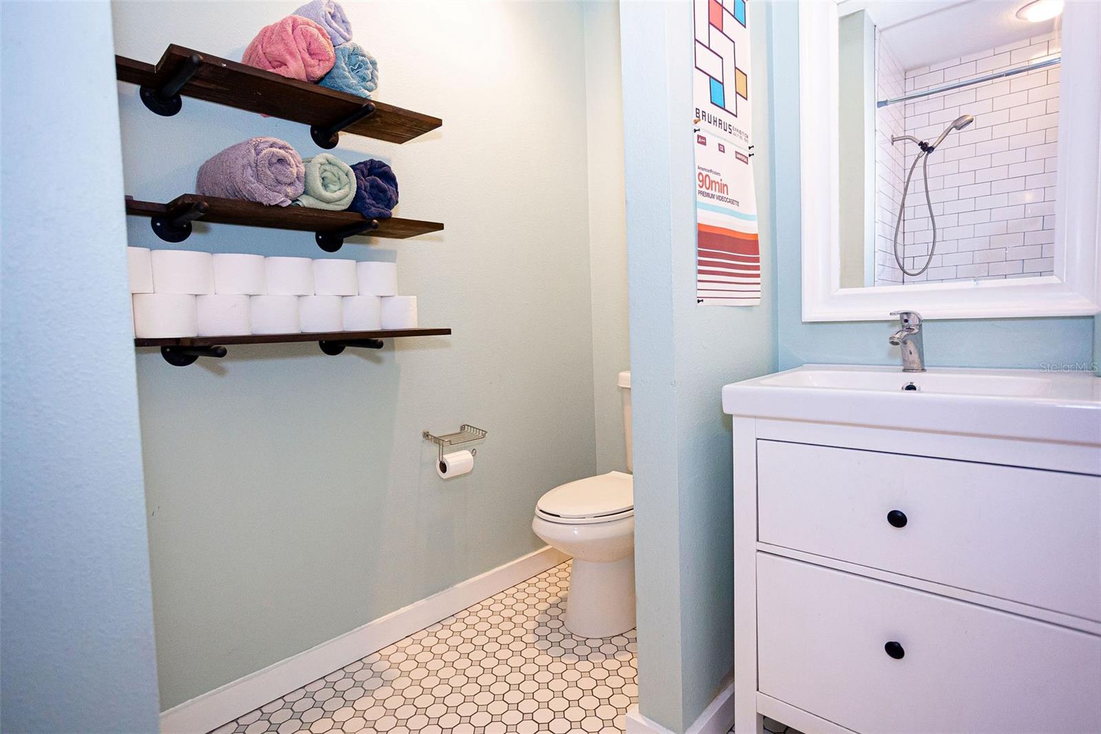 ARLINGTON HEIGHTS - Residential