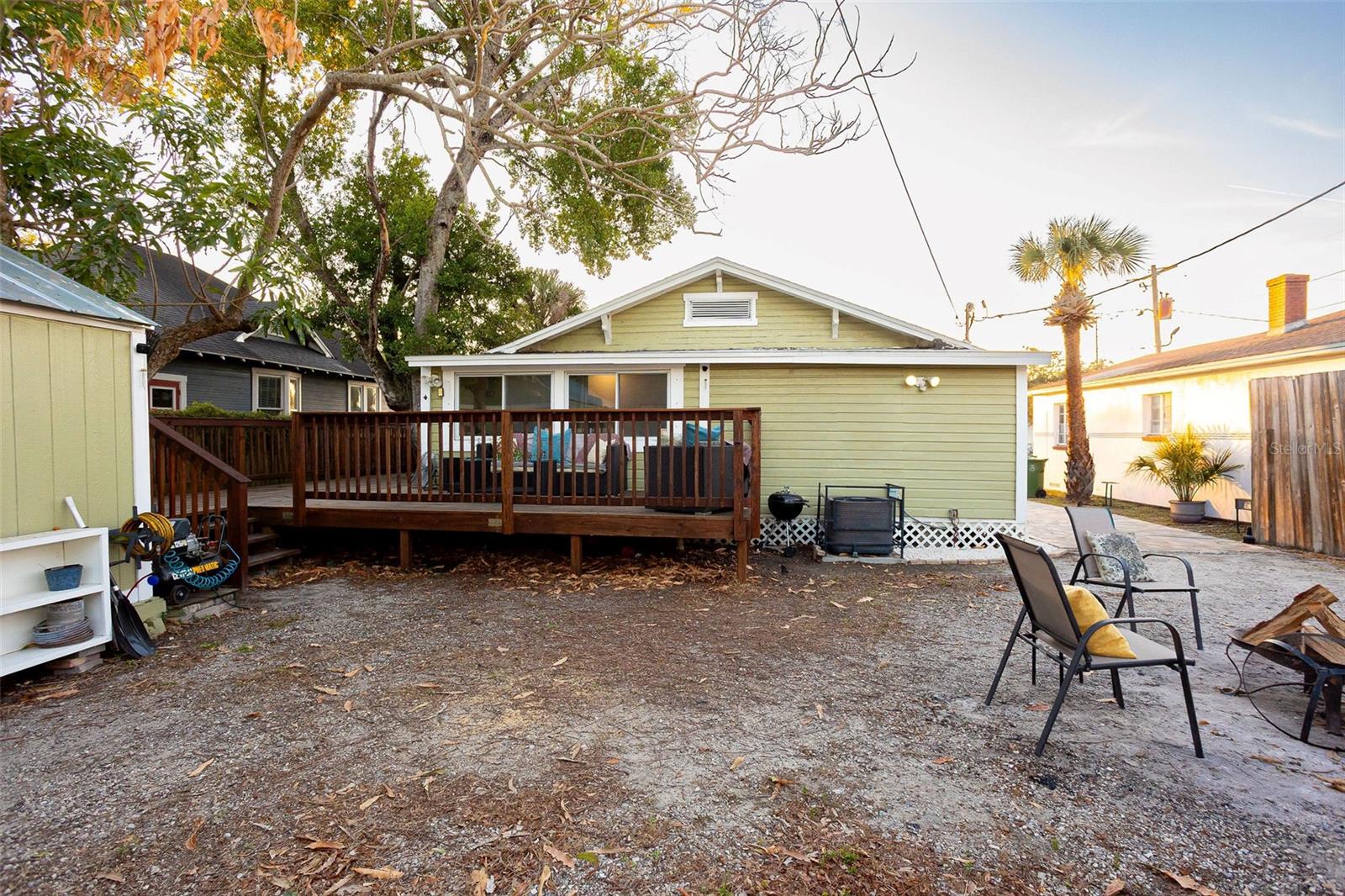 ARLINGTON HEIGHTS - Residential