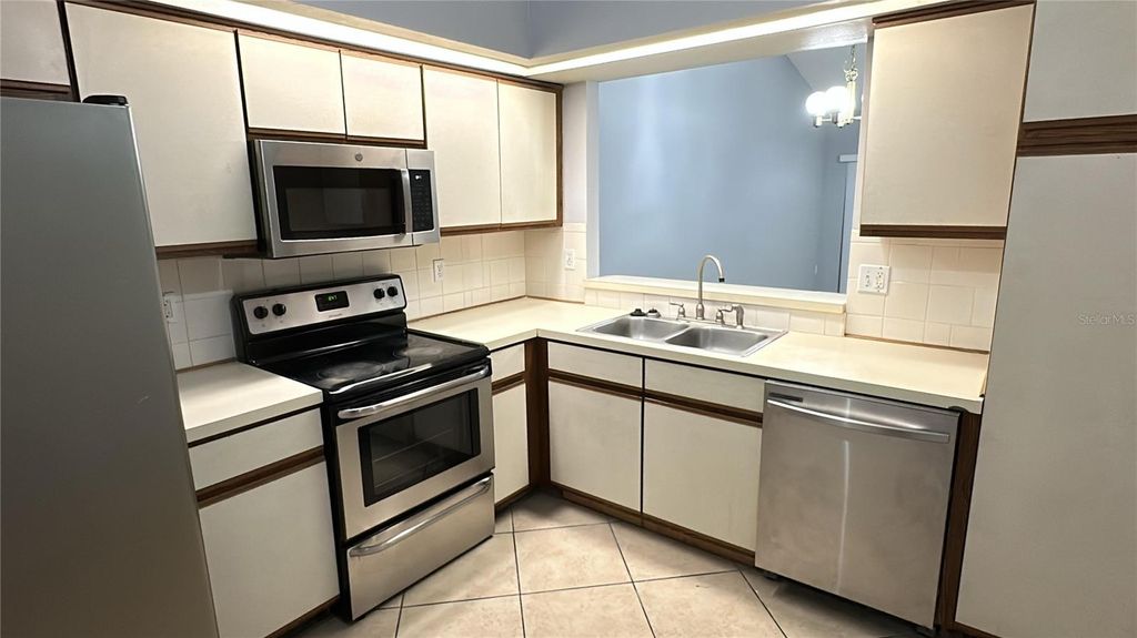 Photo of 1108 Lucaya Circle, Orlando, FL 32824 (MLS # O6395428)