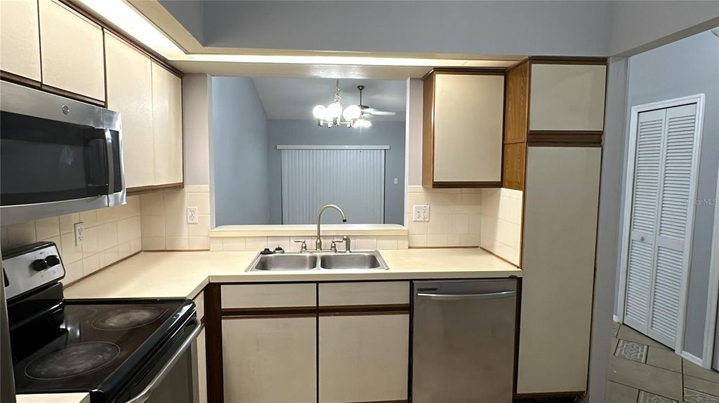 Photo of 1108 Lucaya Circle, Orlando, FL 32824 (MLS # O6395428)