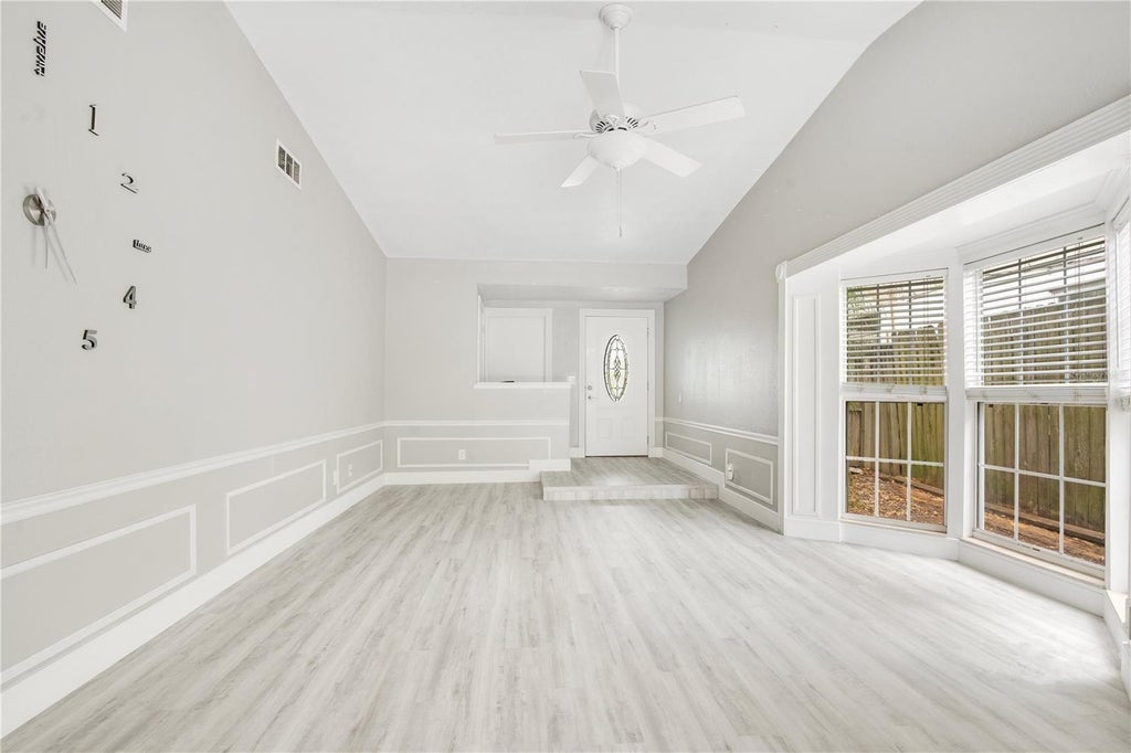 Photo of 6151 Sandcrest Circle, Orlando, FL 32819 (MLS # O6430614)