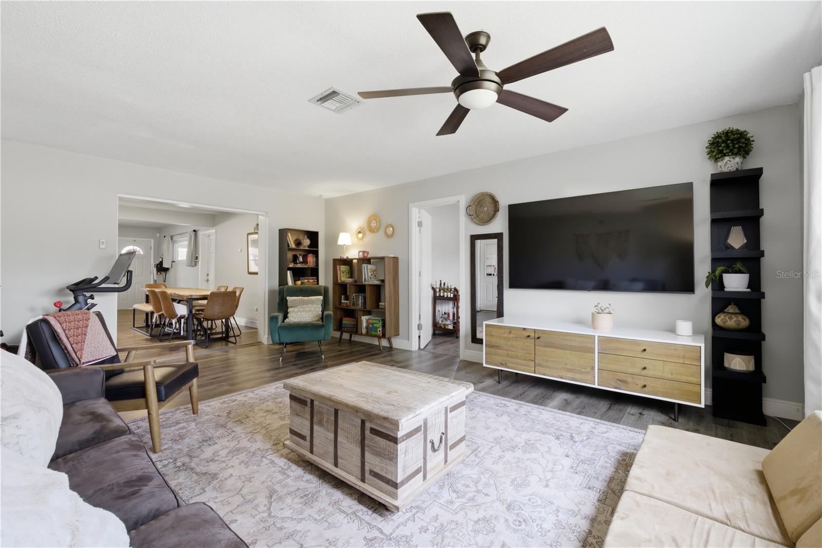 KINGSWOOD MANOR 2ND ADD - Residential