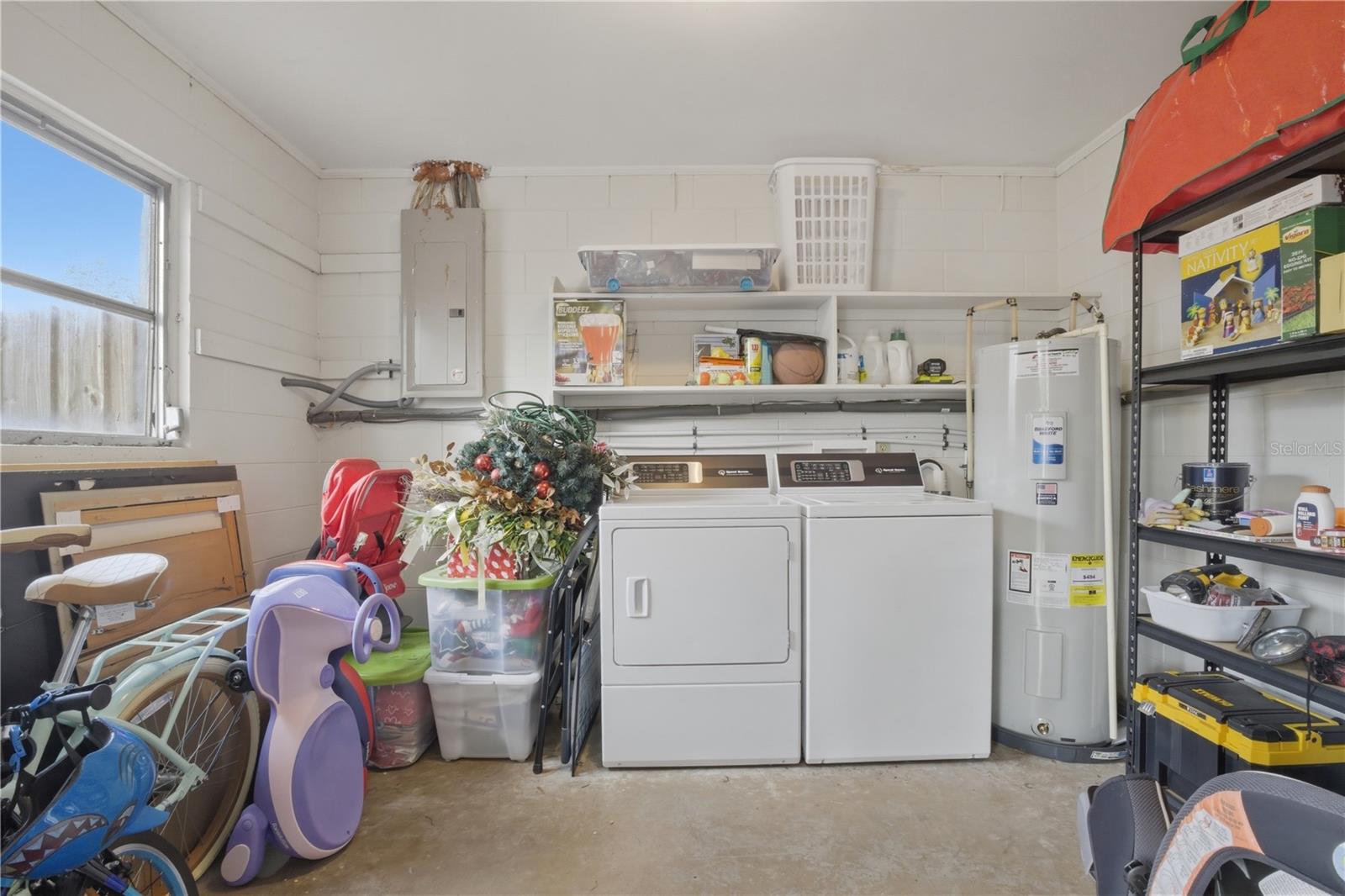 KINGSWOOD MANOR 2ND ADD - Residential