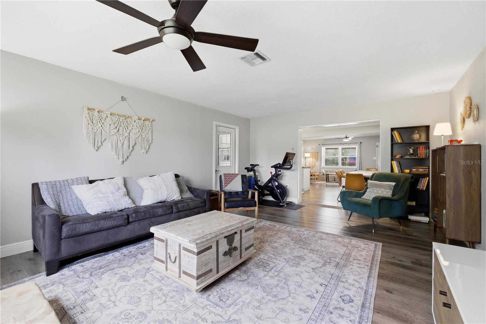 KINGSWOOD MANOR 2ND ADD - Residential