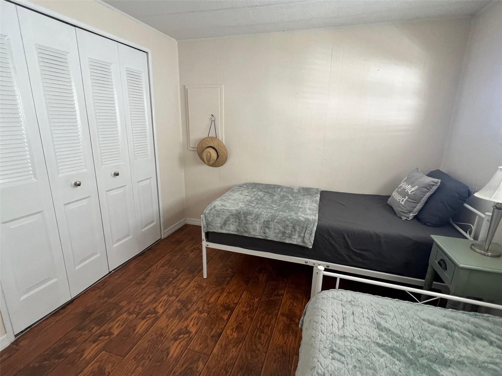 PALM HILL MOBILE HOME PARK UNREC - Residential