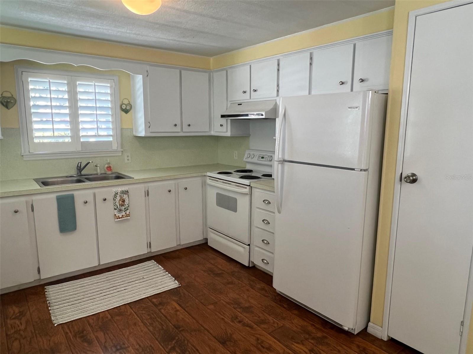 PALM HILL MOBILE HOME PARK UNREC - Residential