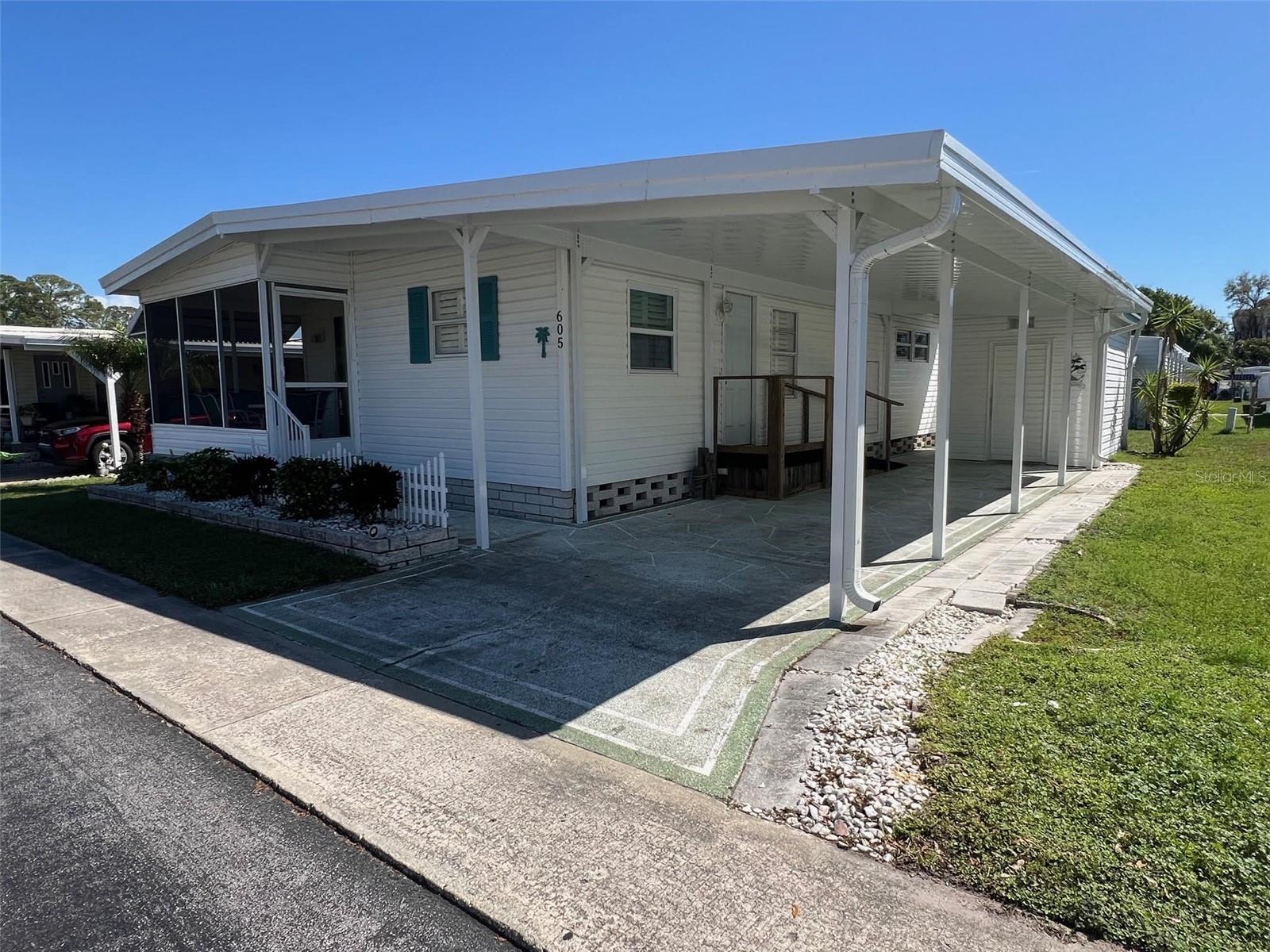 PALM HILL MOBILE HOME PARK UNREC - Residential