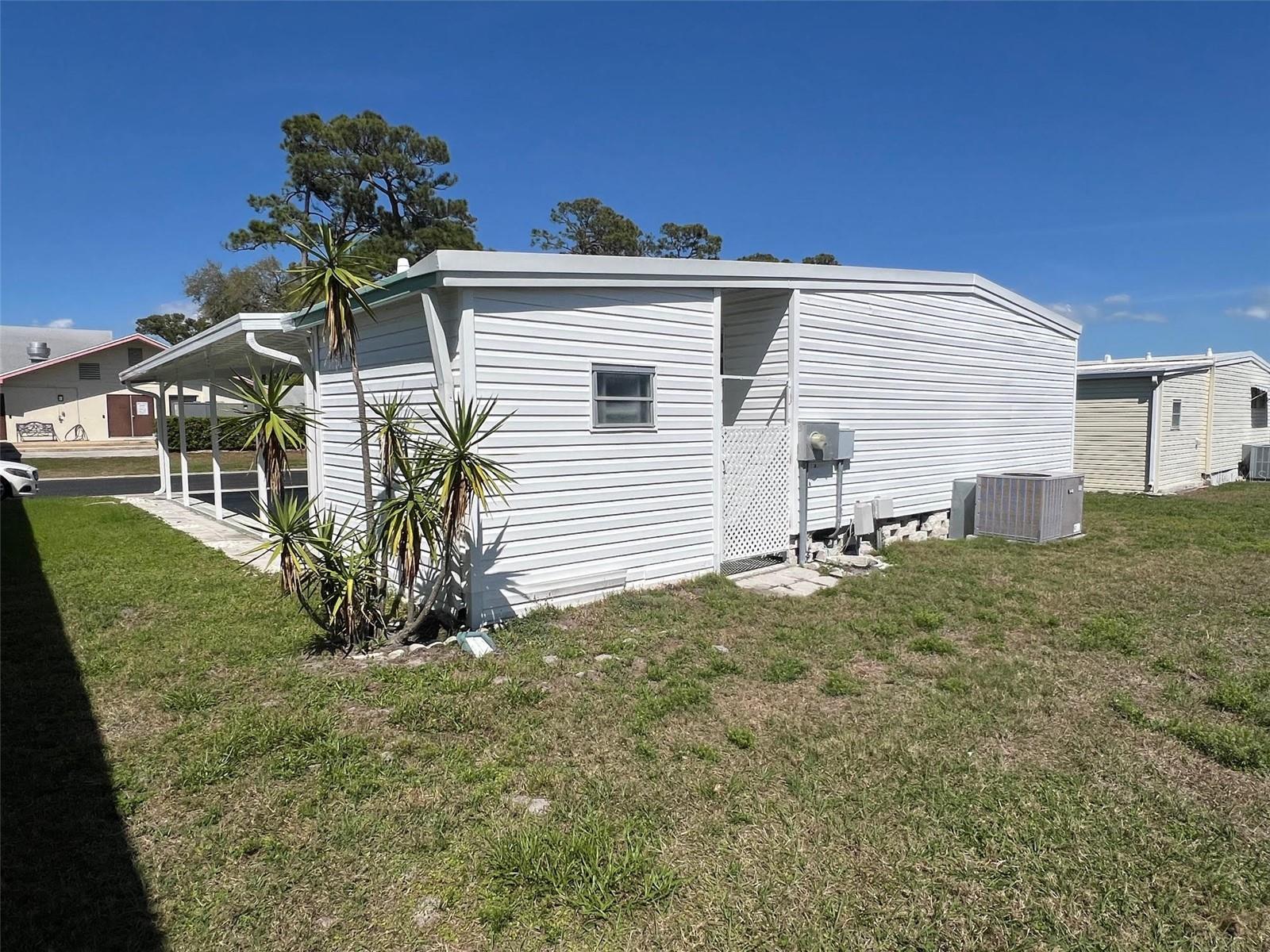 PALM HILL MOBILE HOME PARK UNREC - Residential