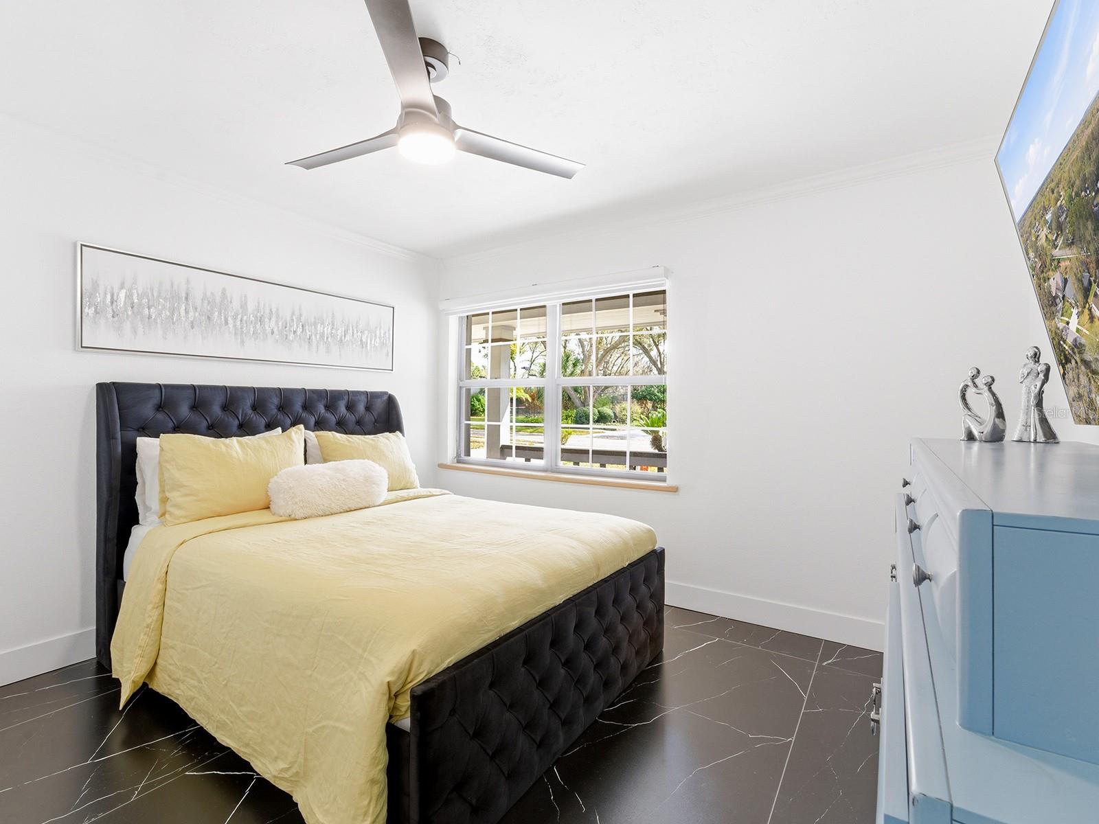 BARRINGTON OAKS EAST - Residential