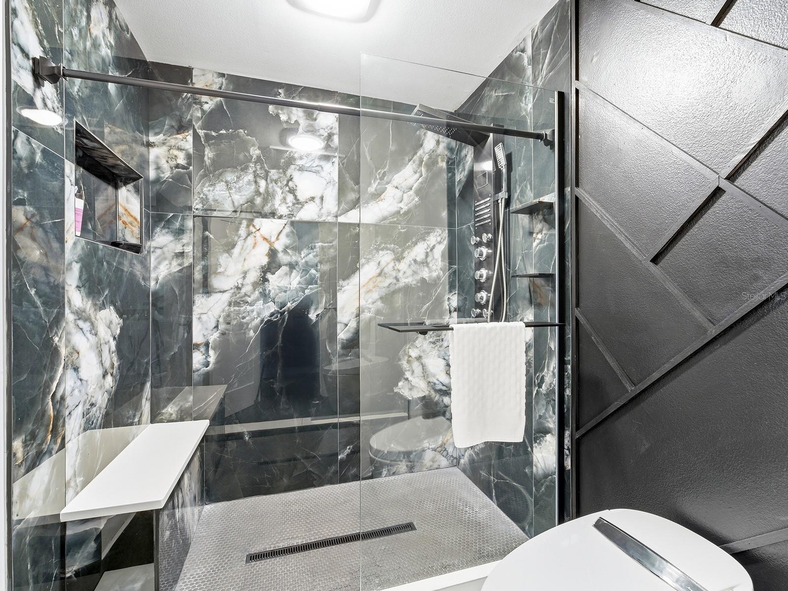 BARRINGTON OAKS EAST - Residential