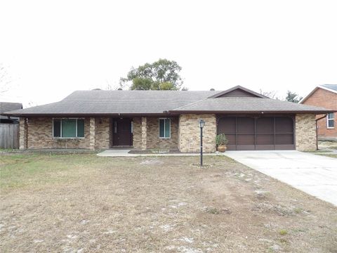 A home in DELTONA