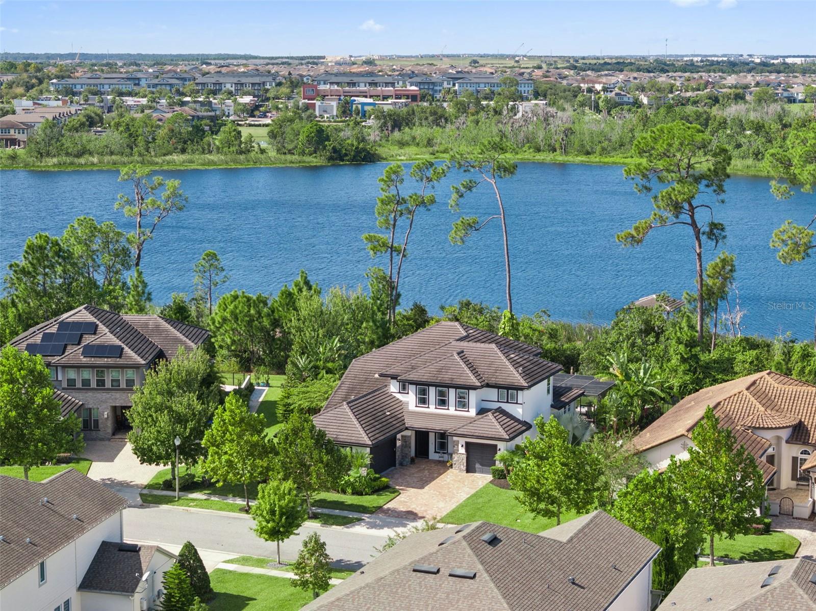 LATHAM PARK SOUTH - Residential