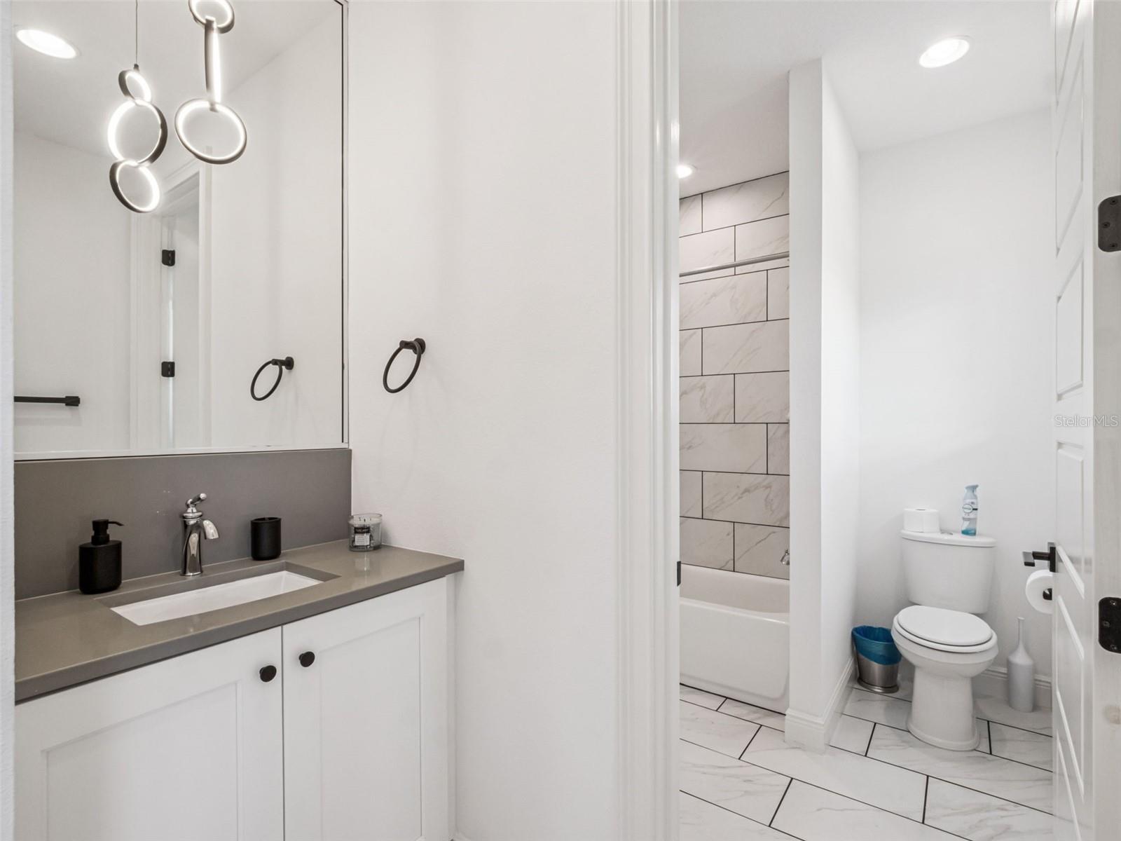 LATHAM PARK SOUTH - Residential