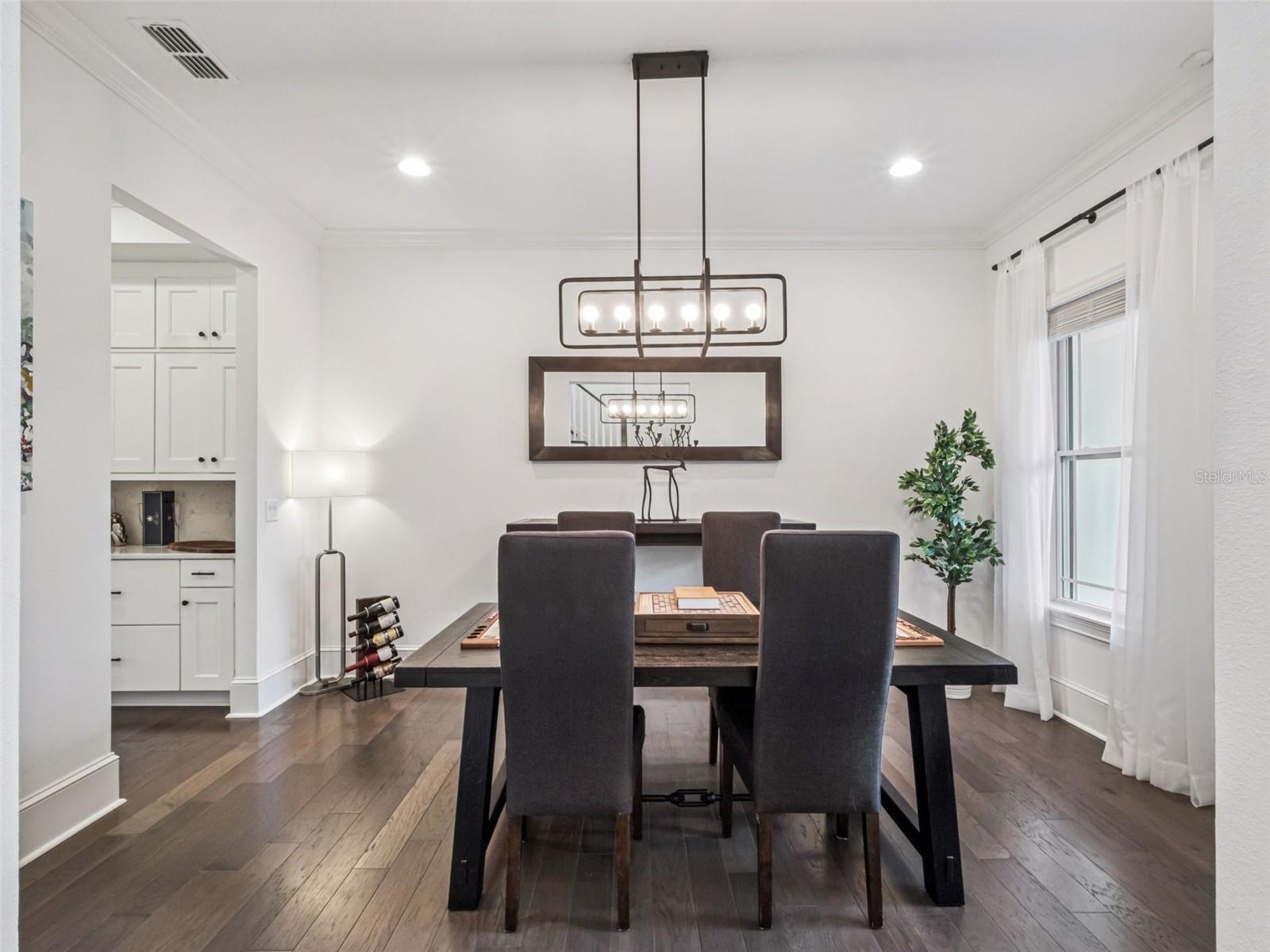 LATHAM PARK SOUTH - Residential