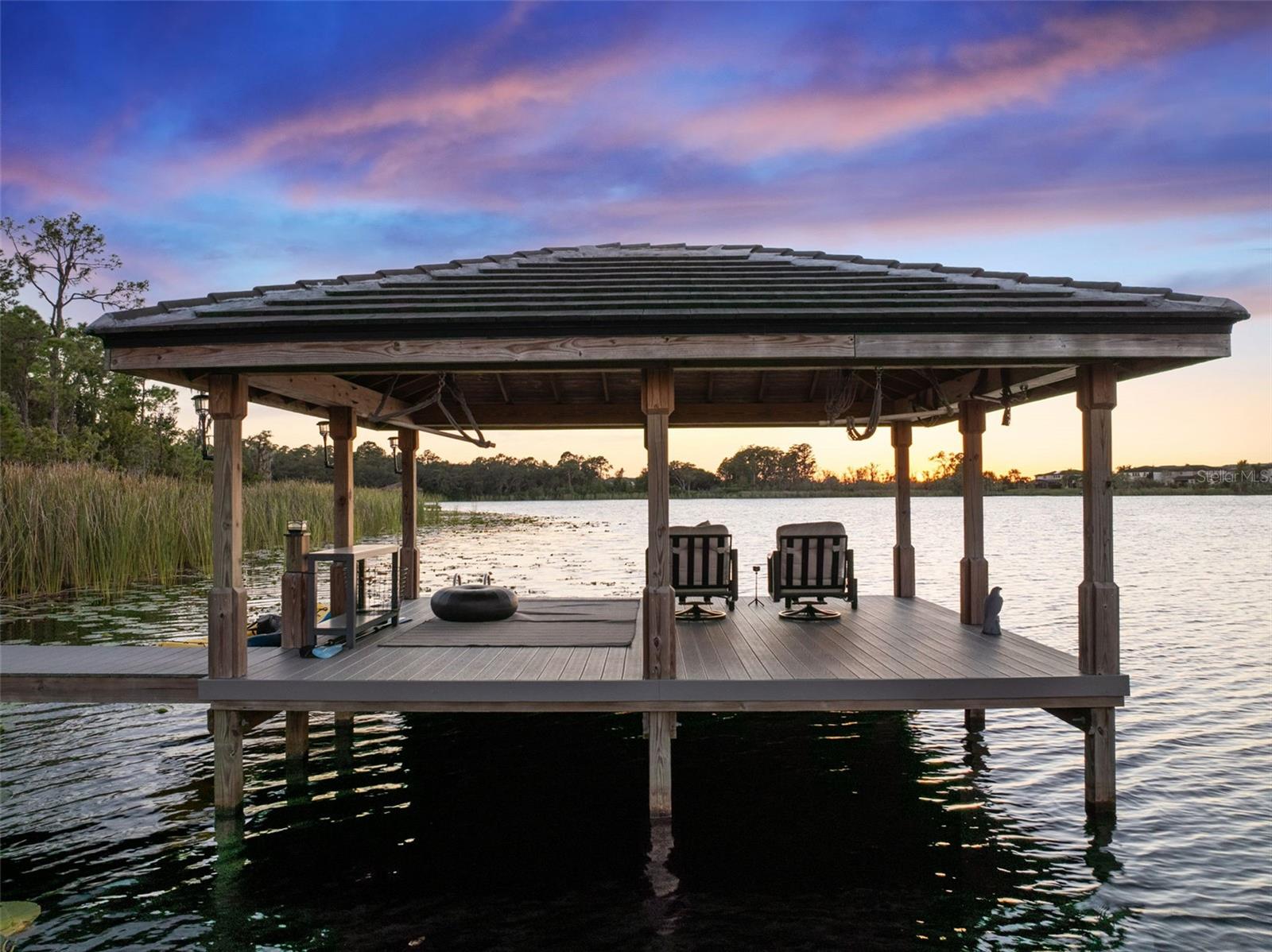 LATHAM PARK SOUTH - Residential