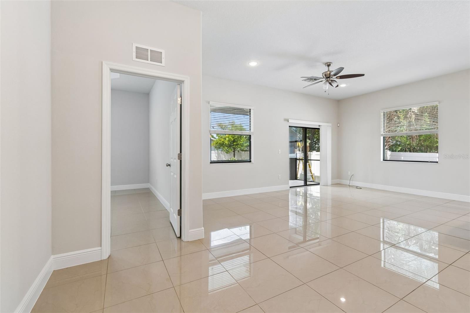 WEST TAMPA HEIGHTS - Residential Lease