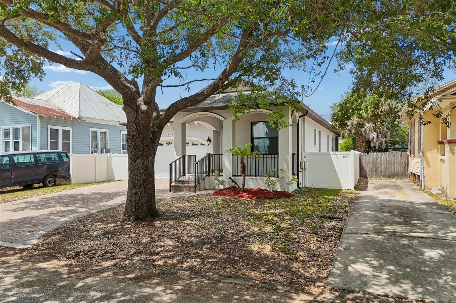 WEST TAMPA HEIGHTS - Residential Lease